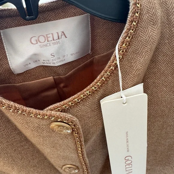 Wool Camel and Gold Jacket - Picture 4 of 5